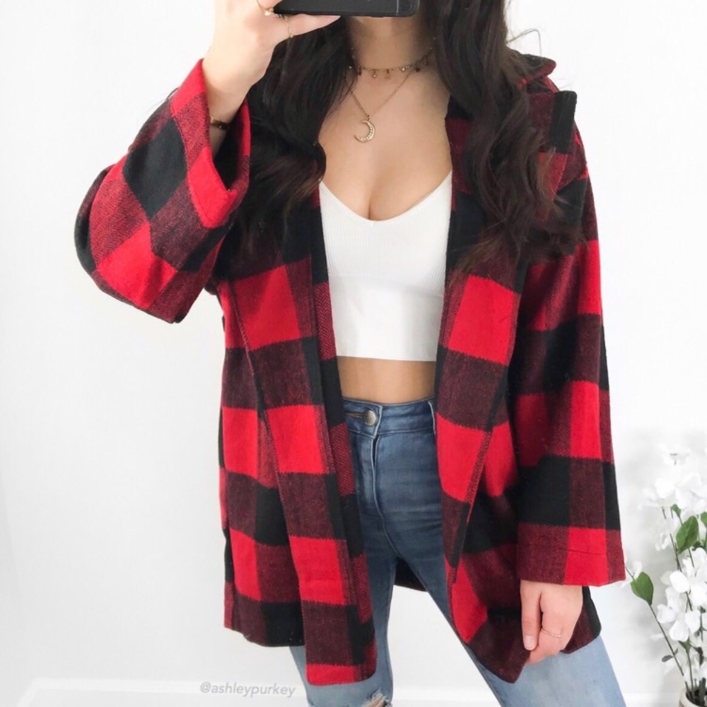 ❤️CLEARANCE❤️ Red and black flannel oversized coat
